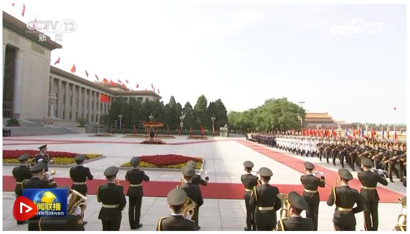 習近平同赤道幾內(nèi)亞總統(tǒng)奧比昂會談