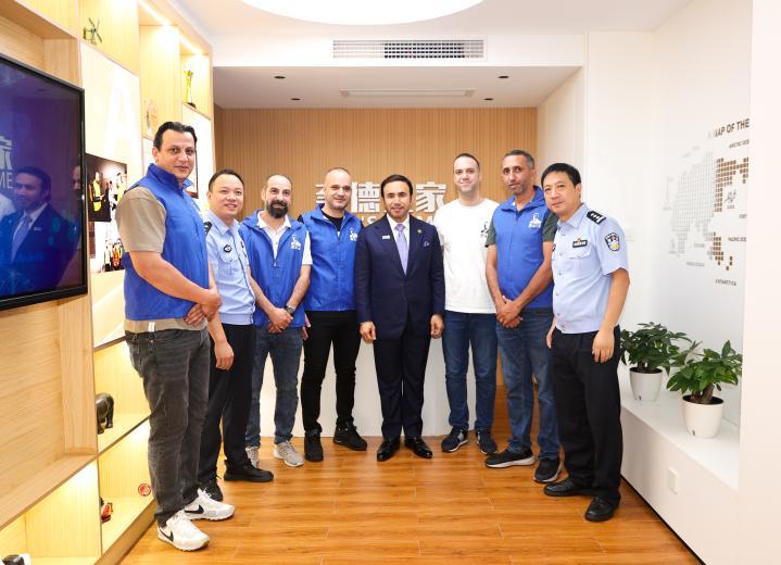 心相近|“中國(guó)夢(mèng)和阿拉伯夢(mèng)的完美結(jié)合”——習(xí)近平主席十年前稱(chēng)贊的約旦青年回訪記