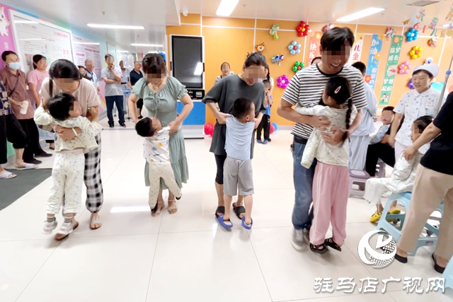 駐馬店市中心醫(yī)院:守護(hù)童心 愛在“兒外”