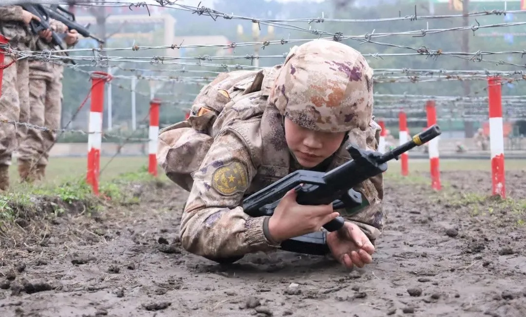 想當(dāng)女兵？機會來了！下半年女兵應(yīng)征報名正式開始