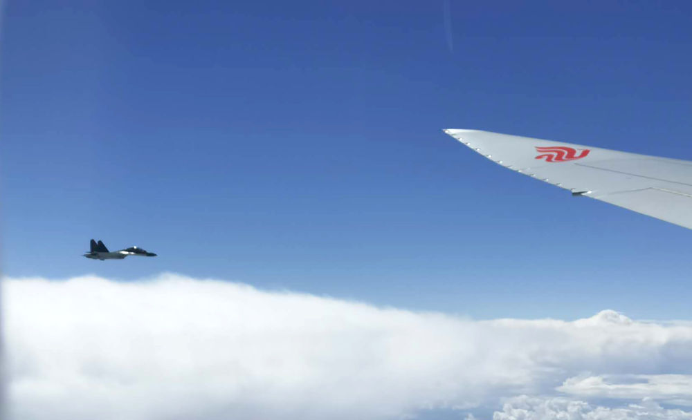 國家主席習(xí)近平抵達(dá)阿斯塔納