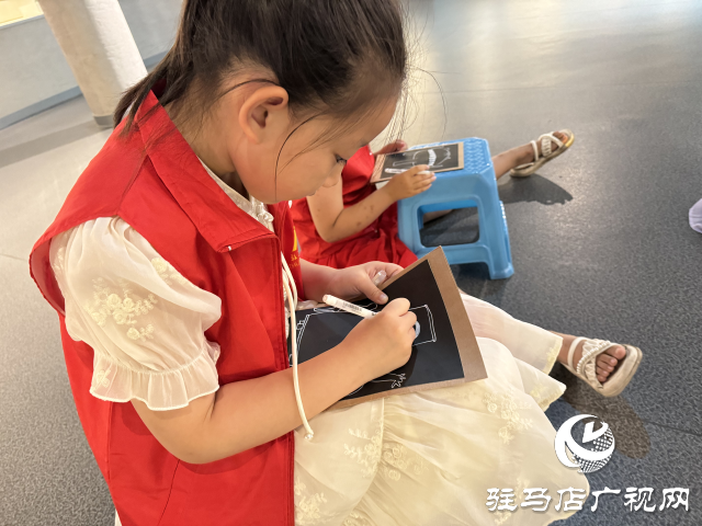 童心巧手繪文物 博物館里趣多多