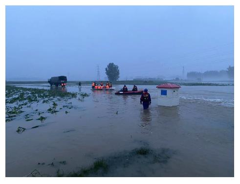 多支救援隊馳援南陽！當地應急管理局：降水量逐漸減小，暫無人員傷亡