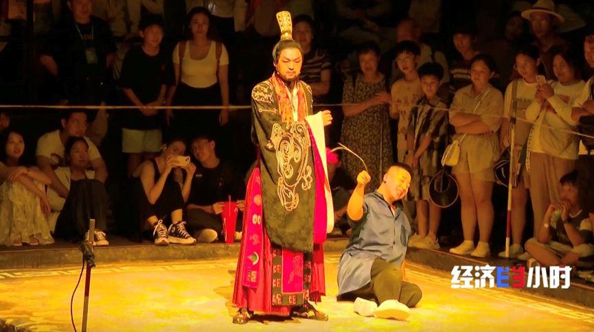 火鍋巴士、沉浸式戲劇主題公園……暑期消費場景上新