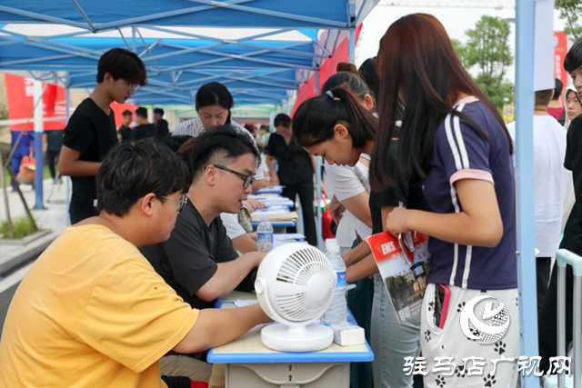 駐馬店職業(yè)技術(shù)學(xué)院2024級新生陸續(xù)報(bào)到
