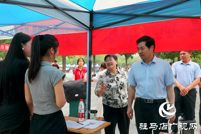 駐馬店職業(yè)技術(shù)學(xué)院2024級新生陸續(xù)報(bào)到