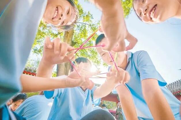 課間一刻鐘，孩子們怎么玩兒？