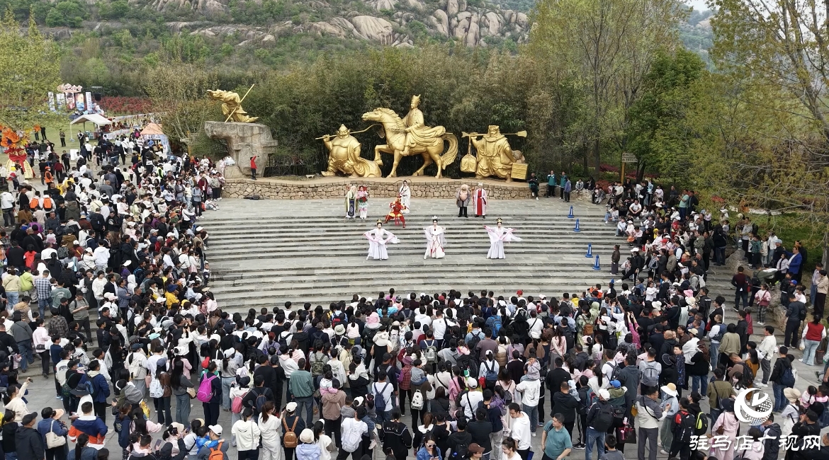 駐馬店清明游火爆：三天攬客162萬！