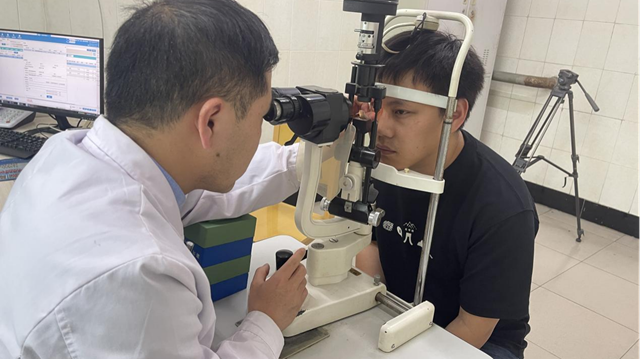 警惕過敏性結(jié)膜炎來襲 醫(yī)生給出護(hù)眼攻略