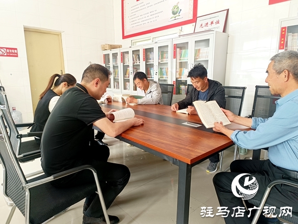 平輿縣萬金店鎮(zhèn)深入開展2025年“4·23”世界讀書日系列活動(dòng)