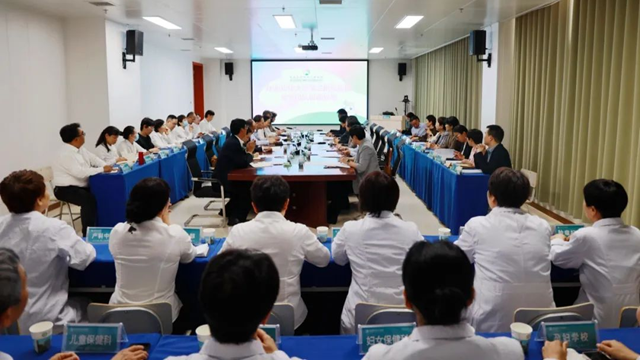 河南省婦幼保健院蒞臨我市婦女兒童醫(yī)院調研指導