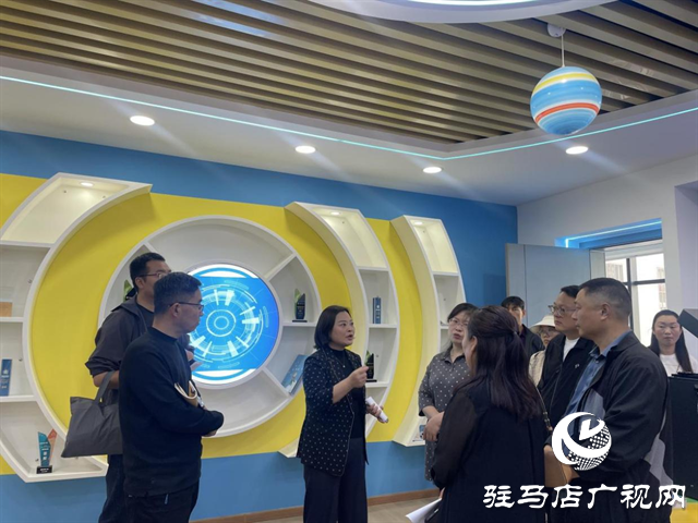  驛城區(qū)小學(xué)校長培訓(xùn)觀摩活動走進駐馬店市第二十五小學(xué)