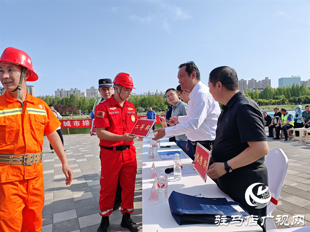  開(kāi)發(fā)區(qū)城市管理局排水防澇應(yīng)急演練比武創(chuàng)佳績(jī)