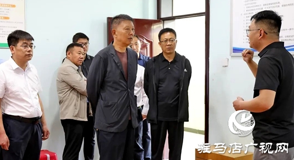  平輿縣政協(xié)社會福利和社會保障界別委員開展“正作風 樹形象 強化保障促發(fā)展”讀書活動