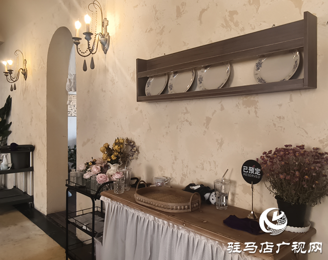 鬧市藏秘境  園林餐廳重構(gòu)都市慢時(shí)空