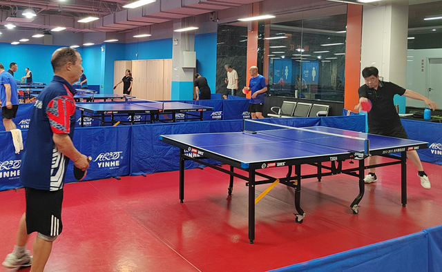 熱浪催生健身新去處 駐馬店職工運(yùn)動(dòng)中心迎來(lái)“健身潮”