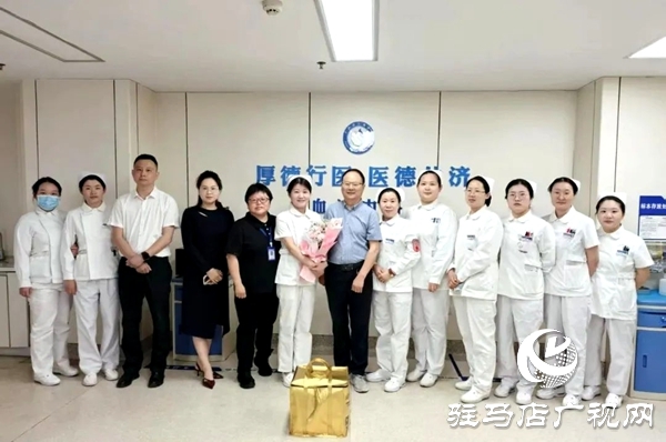 平輿縣衛(wèi)健體委、縣人民醫(yī)院“5·12”護士節(jié)慰問一線護理人員