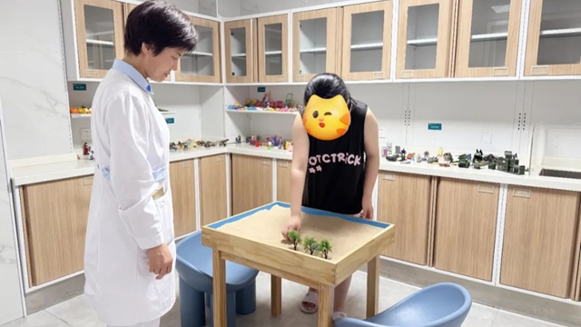  鄭州大學附屬腦病醫(yī)院（駐馬店市第二人民醫(yī)院）成功救治17歲“雙相情感障礙、神經(jīng)性嘔吐”患者