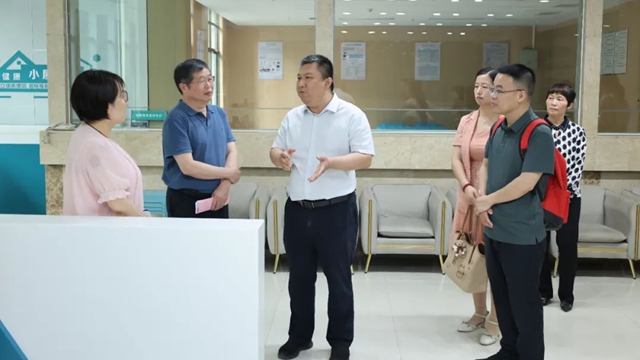  鄭大一附院“優(yōu)質服務?？苹鶎有?rdquo;磁共振科駐馬店站活動在鄭大附屬腦病醫(yī)院（駐馬店市第二人民醫(yī)院）圓滿舉行