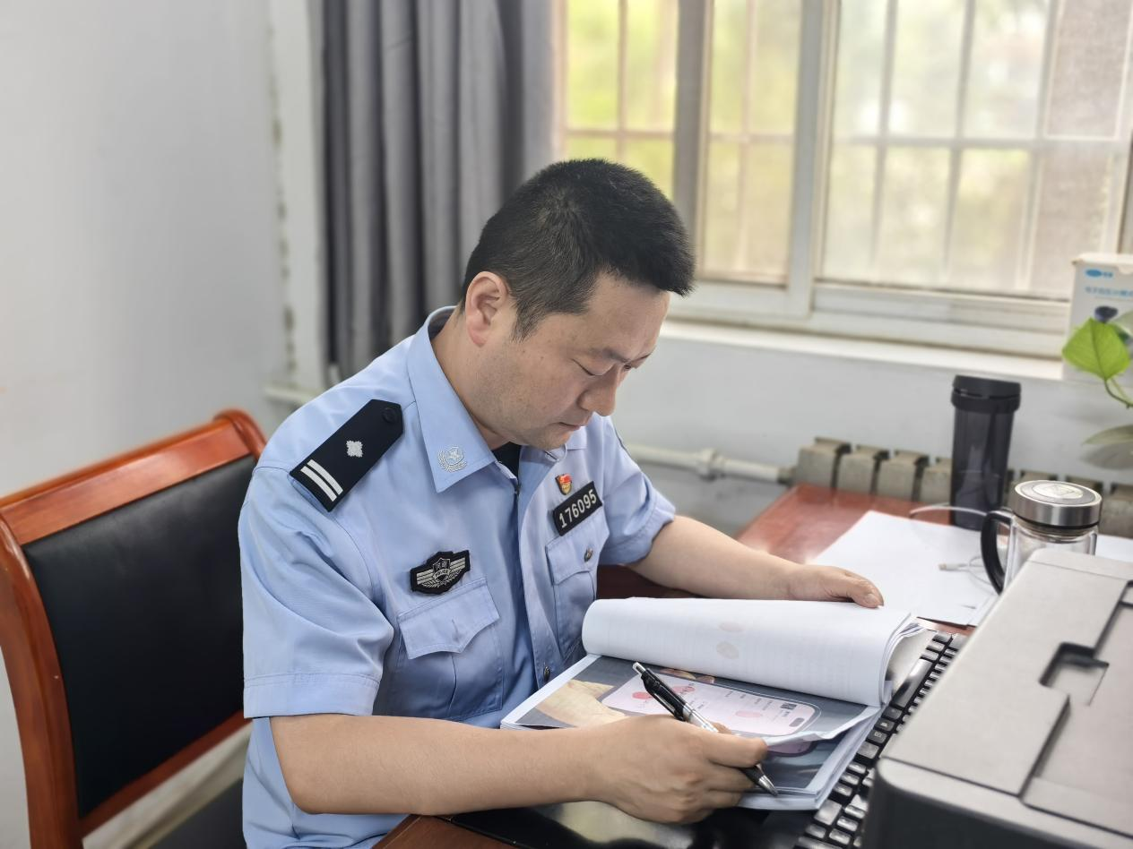 刑警周琪：堅(jiān)守鑄就平安 責(zé)任守護(hù)民生