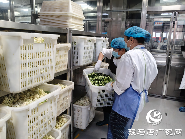  家長化身學校供餐公司職員 守護學生舌尖安全