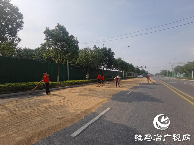  開發(fā)區(qū)界牌社區(qū)攜手中原銀行助力三夏生產(chǎn)