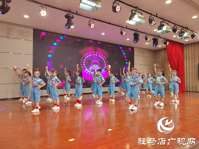 駐馬店市第二十四小學(xué)開源校區(qū)：文化節(jié)里過“六一” 社團展演秀風(fēng)采