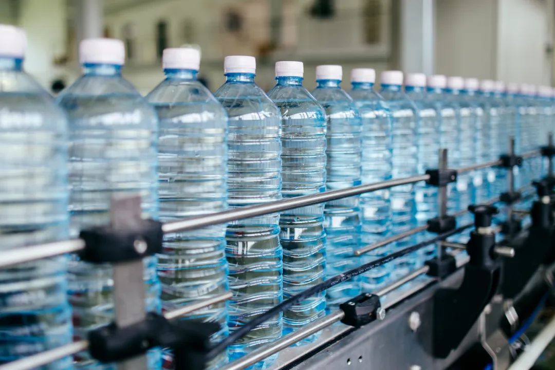 長期自己燒水喝和買桶裝水喝，哪種更健康？