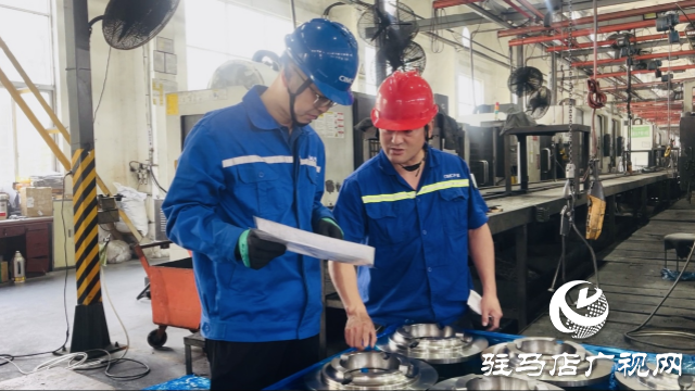 全國勞動模范鐘源：匠心獨具淬火成鋼 星光成炬綻耀輝煌