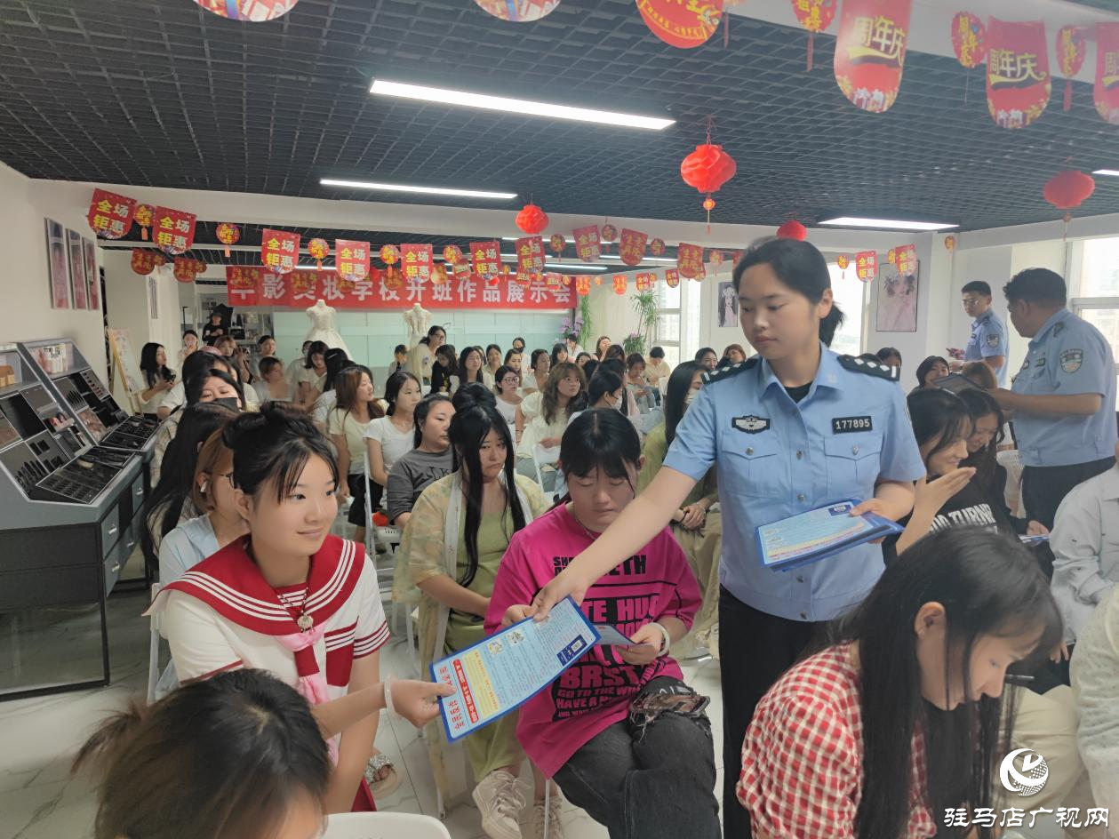 經(jīng)開區(qū)公安分局：禁毒宣傳進(jìn)校園  筑牢青春“防毒墻”