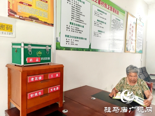 平輿縣萬(wàn)金店鎮(zhèn)：農(nóng)家書(shū)屋點(diǎn)亮文明新風(fēng)