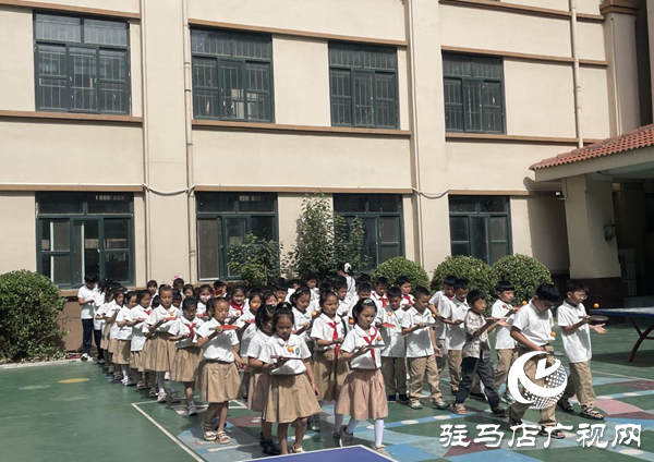 “揮汗展英姿 考核促成長(zhǎng)”駐馬店市第三十三小學(xué)開展體育課驗(yàn)收活動(dòng) ???????