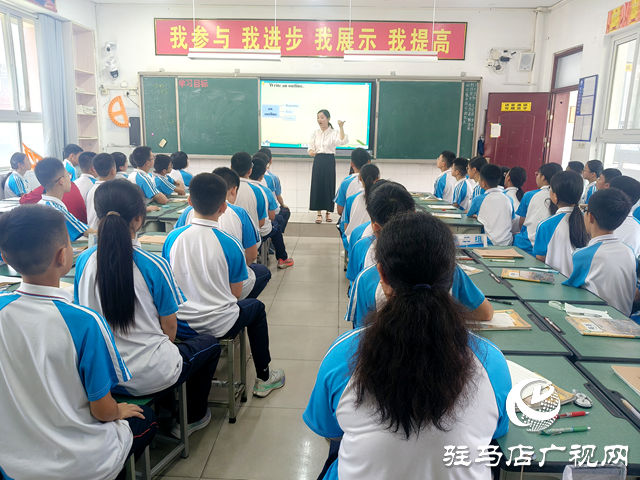 “育”見(jiàn)未來(lái)·名師風(fēng)采丨尹亞亞：深耕教壇淬匠心 省賽奪魁展風(fēng)華