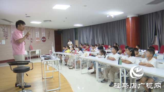 駐馬店市總工會(huì)舉行兒童防溺水安全教育活動(dòng)