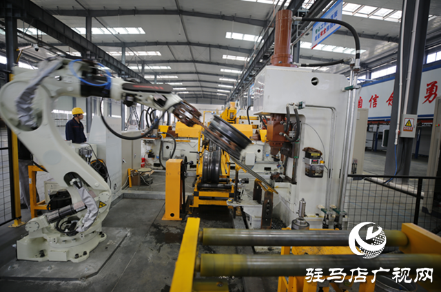驛城區(qū)：中集華駿出口業(yè)務提速 訂單金額超1.4億元