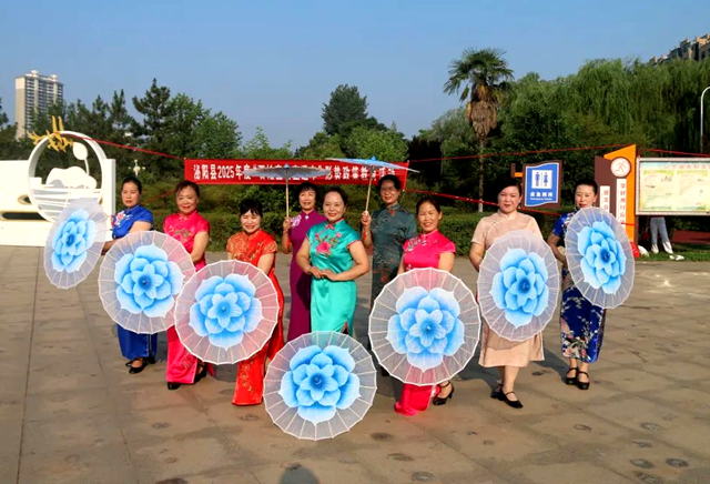 泌陽縣“百姓宣傳直通車”開進南河廣場 共話形勢政策“新聲”