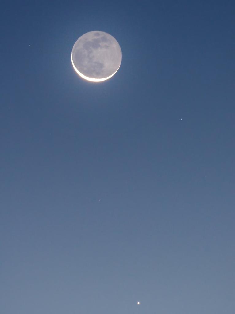 限時(shí)觀測(cè)！6月27日日落后水星伴月