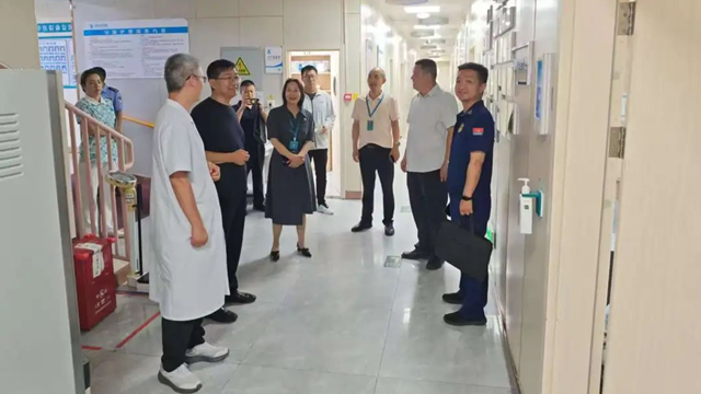 筑牢醫(yī)療安全防線，駐馬店市衛(wèi)健委領導帶隊到駐馬店市中醫(yī)院開展安全檢查