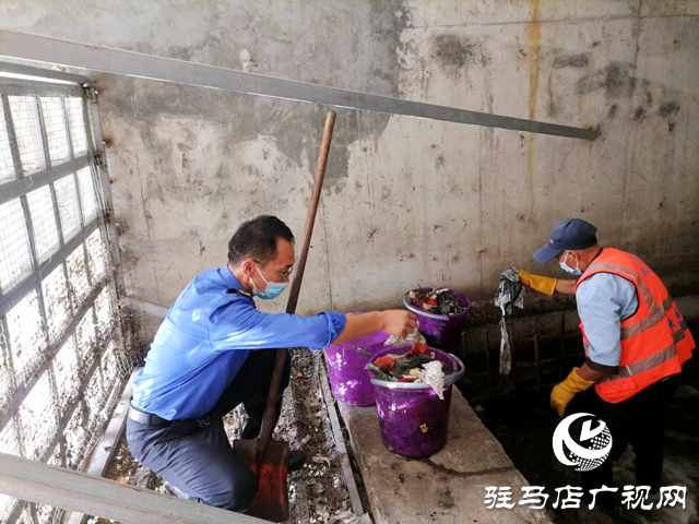 確山縣住建局：高效整治城區(qū)積水點(diǎn)位