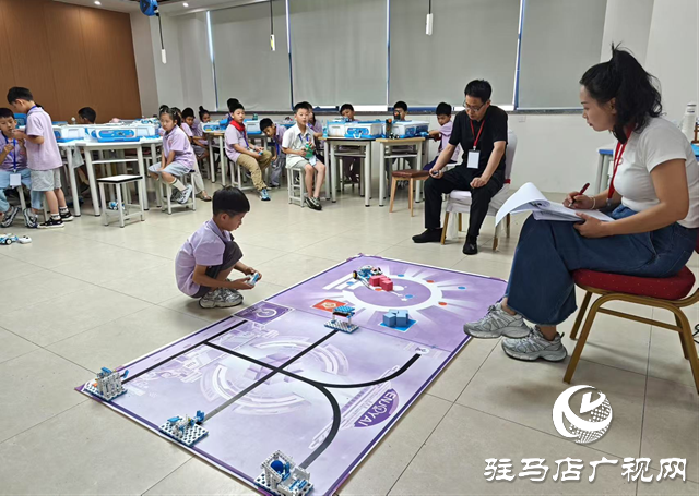 第八屆駐馬店市青少年機器人競賽火熱開賽