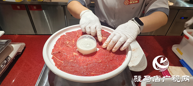  遂平二店巴莊火鍋盛大開業(yè)，秘制菌湯鍋底成生日歡聚新選擇