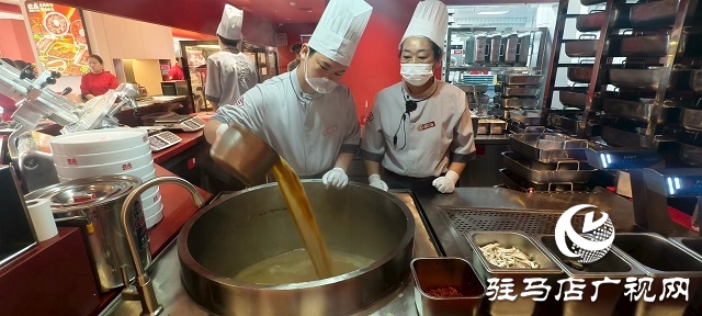  遂平二店巴莊火鍋盛大開業(yè)，秘制菌湯鍋底成生日歡聚新選擇