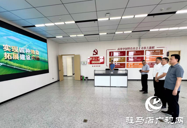  西平縣委書記侯公濤會(huì)見北京順鑫控股集團(tuán)有限公司市場總監(jiān)許大鵬一行
