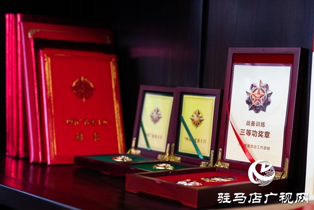  從冰河到暖陽：張軍偉救人義舉，繪就軍民魚水“親情畫卷
