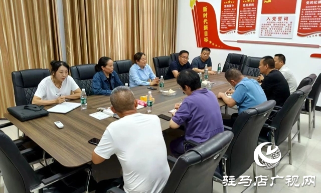  西平縣委常委、常務(wù)副縣長侯華靈深入企業(yè)開展實地調(diào)研