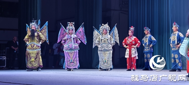 “中原文化大舞臺(tái)”開演 《七郎八虎闖幽州》熱血登場(chǎng)