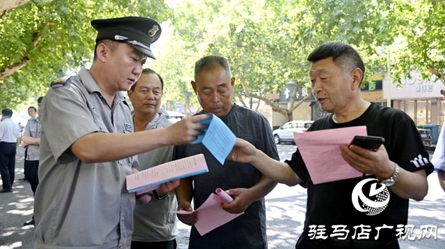  西平縣公安局開展保安行業(yè)主題宣傳活動