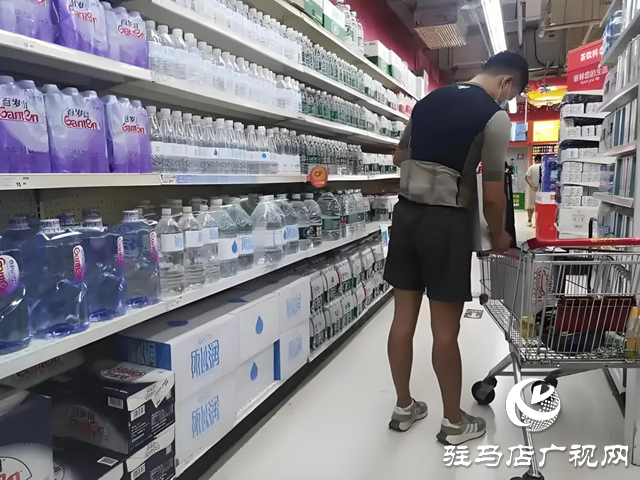 礦泉水還是純凈水？夏日購(gòu)水指南，教您輕松辨清