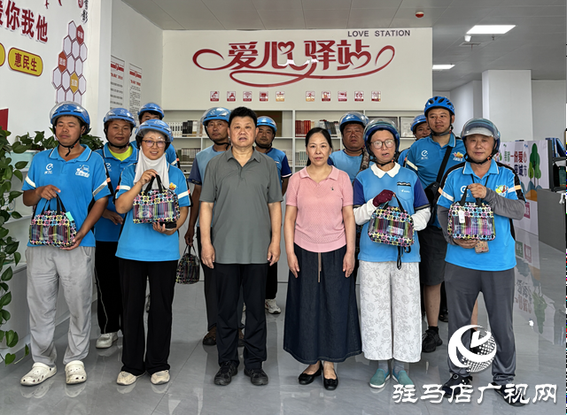  示范區(qū)總工會：開展“工會送清涼，防暑保安康”主題活動