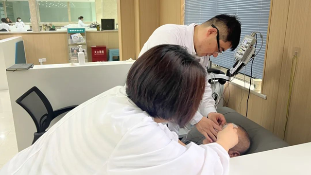  從陰影走向光明，駐馬店市第二人民醫(yī)院為創(chuàng)傷患者點亮希望之燈